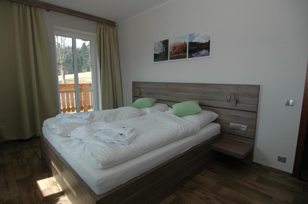 Pension Pamferka Zelezna Ruda Room photo